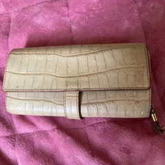フリージィ　レザー　長財布