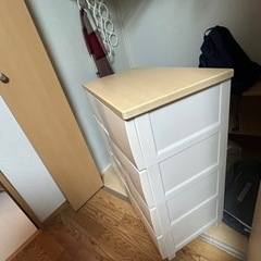 タンスの画像