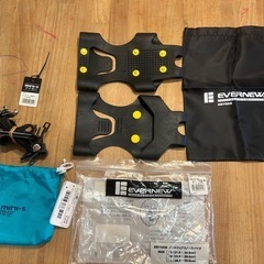 未使用品　山登り　ノンスリップスノースパイク、ゴムストラップ