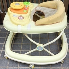 ①子供用　歩行器の画像