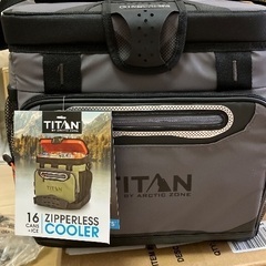 未使用　再お値下げTaitan ジッパーレスクーラーBOX 16CANSの画像