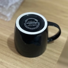 スターバックス　コーヒーカップ　黒の画像