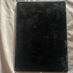 画面割れ激　iPad Pro 12.9インチ第二世代の画像