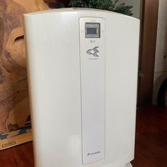 【受渡者様決定】2012　ダイキン 空気加湿清浄機 稼働確認済み
