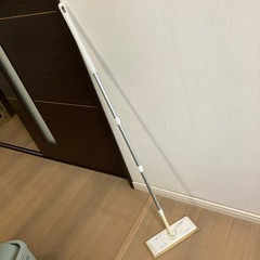 花王のクイックルワイパー本体