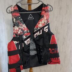 ライフジャケットです