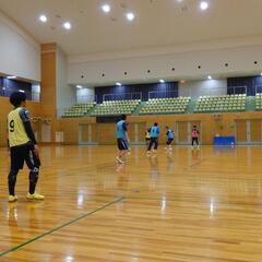 梅雨入り前に！フットサル - スポーツ