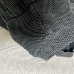 ZARA フリル付きUSED仕上げTシャツの画像