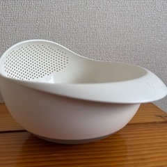 Joseph Joseph ボール　水切りできるボウル
