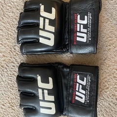 ＵＦＣオープンフィンガーグローブ✨
