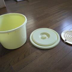 未使用品　倉庫保管　漬物樽　押しぶた付き