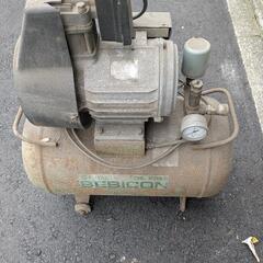 最終値下げコンプレッサー稼働品中古の画像