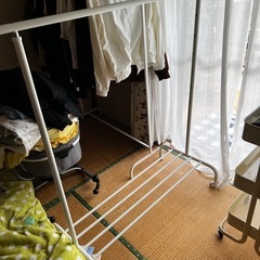 ハンガーラック
