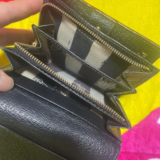 ヴィヴィアンウエストウッド　財布
