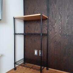 収納棚付きダーツボードの画像