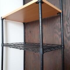 収納棚付きダーツボードの画像