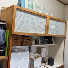お話中です！UNICOカップボード上部分のみ