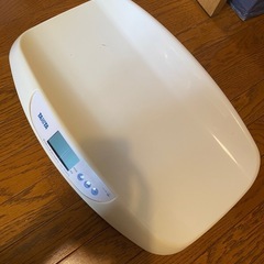タニタ　デジタルベビースケール　体重計の画像
