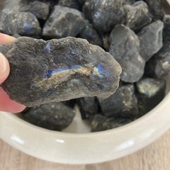 ラブラドライト　原石　バラ売りの画像