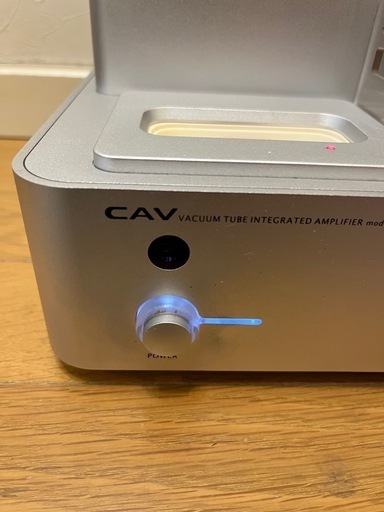 CAVジャパンのiPod対応真空管ハイコンポ“VAZIO”の魅力に迫る