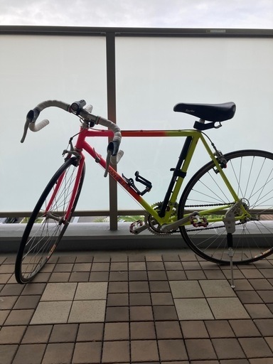 自転車　スポーツタイプ