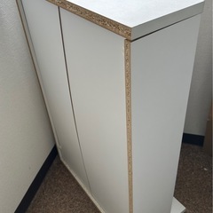 【0円で譲ります】本棚の画像