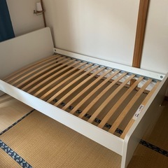 セミダブルベッド IKEA　