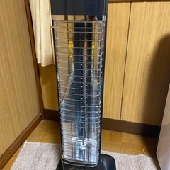 首振り機能付き電気ストーブ の画像