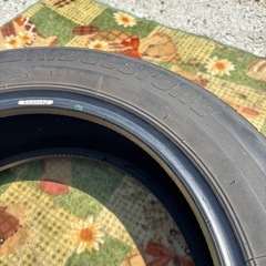 BRIDGESTONE 185/60R16 タイヤの画像
