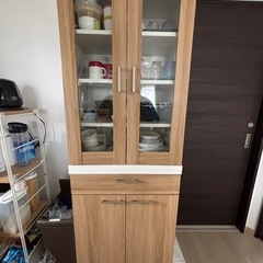 白老町　食器棚 上下分割可
