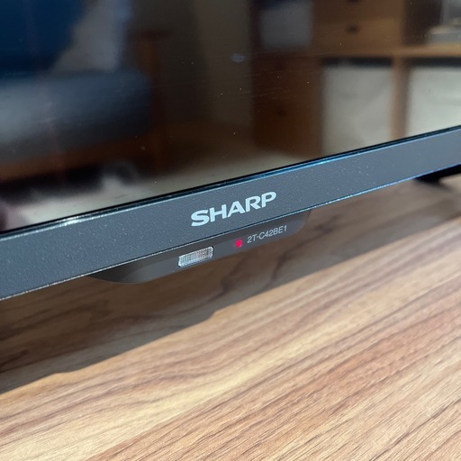 シャープ　テレビ　42型