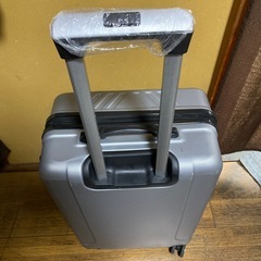 スーツケースの画像