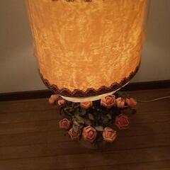 照明スタンドの画像