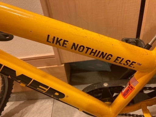 ハマーHUMMER 22インチ自転車屋内保管