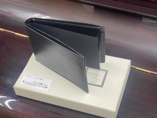 Valextra 二つ折り財布 TJ11970
