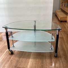 ガラスセンターテーブル【町田市再生家具】250487