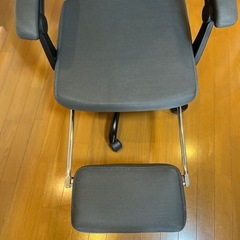デスクチェアーの画像
