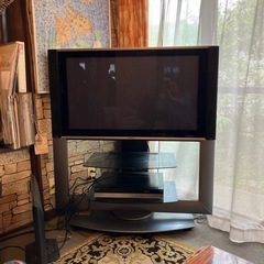 日立　テレビ37型
