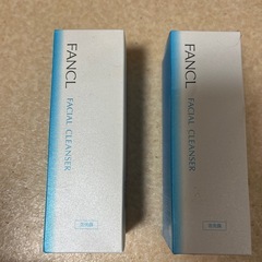 写真の洗顔フォームファンケル泡洗顔お２つ譲ります！