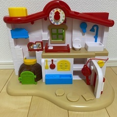 アンパンマン　はじめてハウス　コロコロおもちゃ
