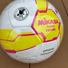 【新品】公式フットサルボールの画像