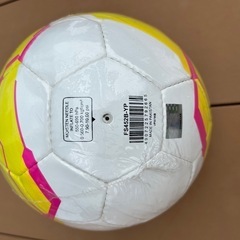 【新品】公式フットサルボールの画像