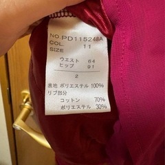丸井　結婚式お呼ばれワンピース　Queen Claret パーティドレス　9号の画像