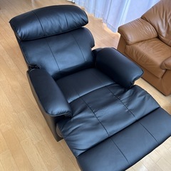 美品　ソファ　レザー　リクライニング　チェア　椅子　家具の画像