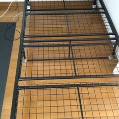 シングル　パイプ　ベッド　黒