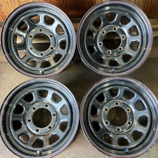 スチールホイール15インチ7J 4本／139.7-6H +20位／A4874