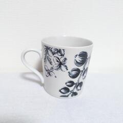 マグカップ　木製カッティングボード　セットの画像