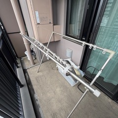 洗濯物干し　スタンド　シルバーの画像