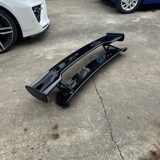 プリウス30後期用リアウイング