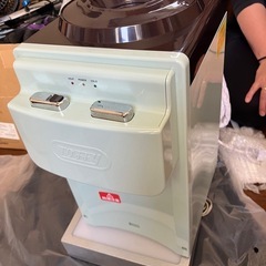 ウォーターサーバー